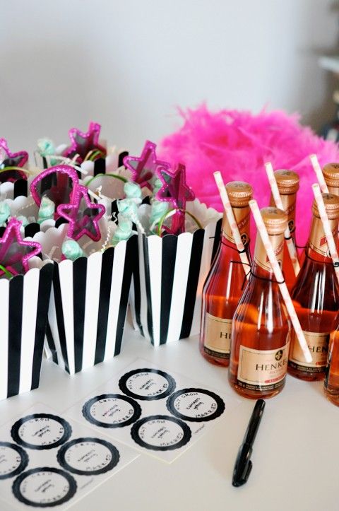 YesIdo_bachelorette kit 1