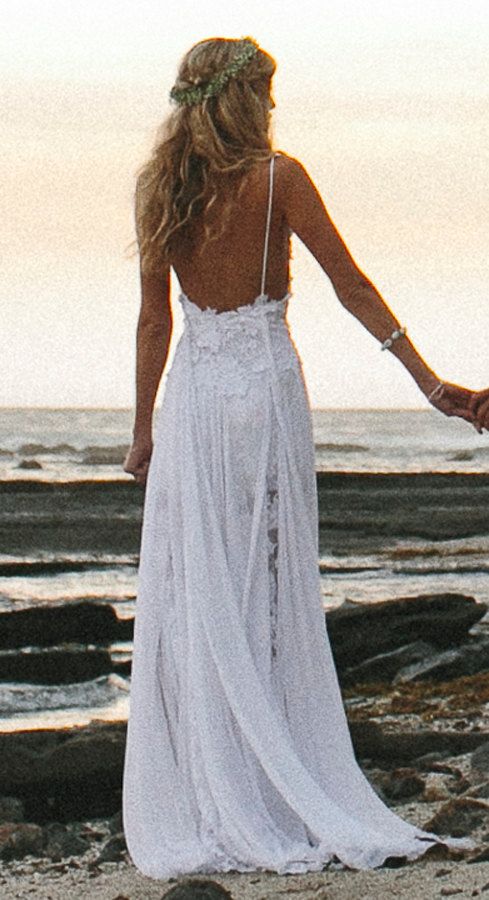 yes-i-do-wedding-dress-beach PHOTO3