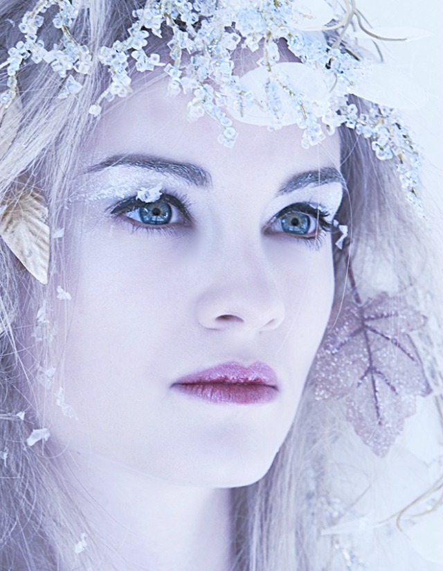 yes-i-do-ice-queen-makeup2
