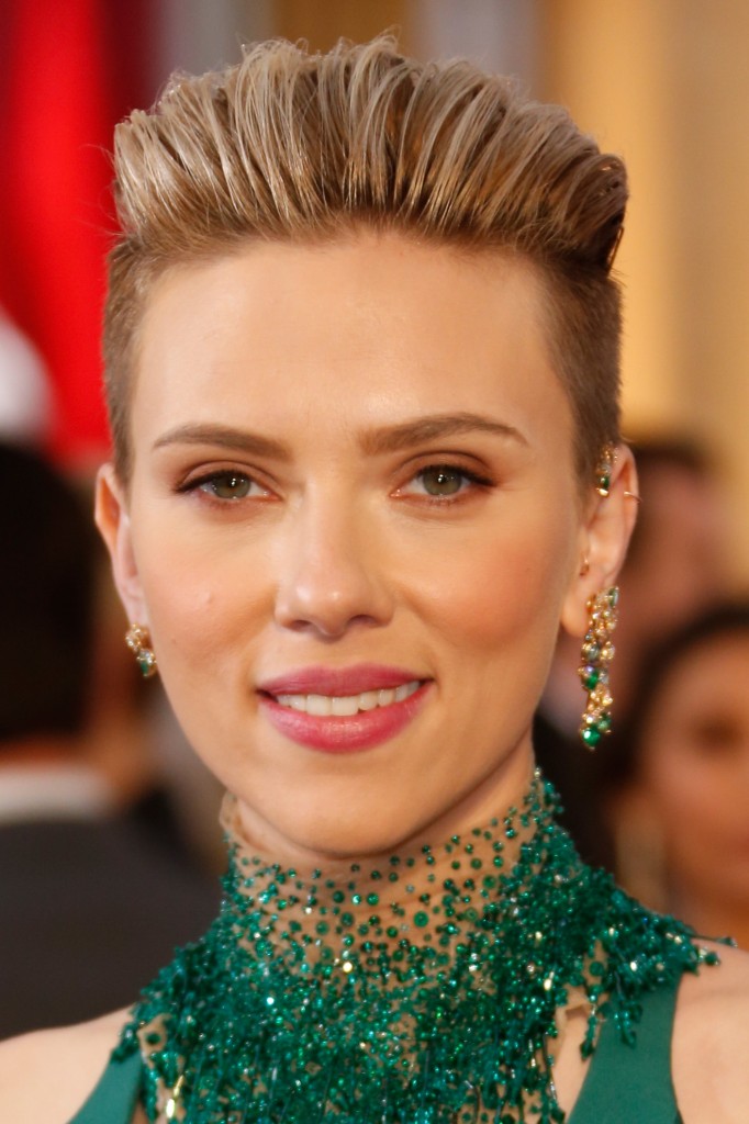 Scarlett Johansson Oscars 2015 High Res