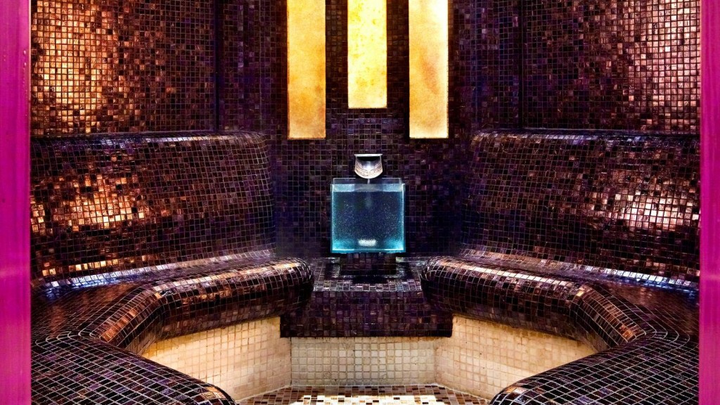 hd-hotel-grande-bretagne-athens-spa-steam-bath-amethyst-grotto