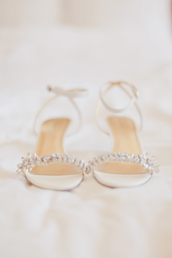 PHOTOGRAPHY BY IVY WEDDINGS / SHOES BY NINE WEST