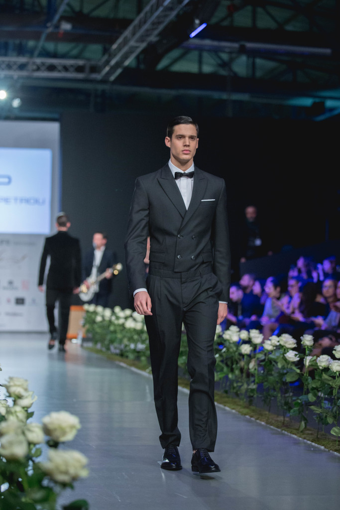 Catwalk-205