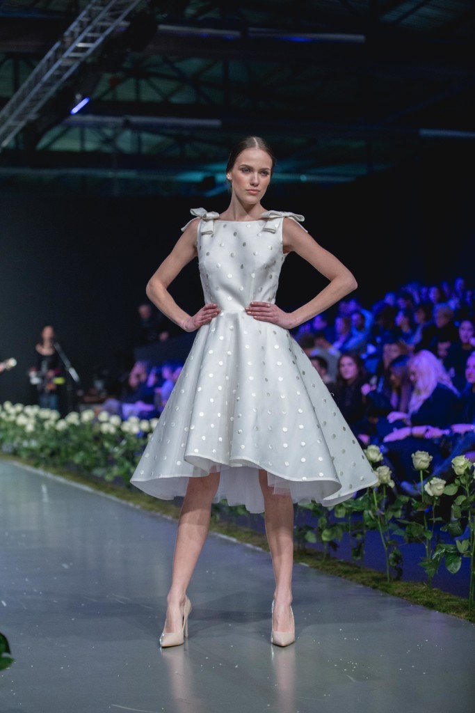 Catwalk-83-683x1024