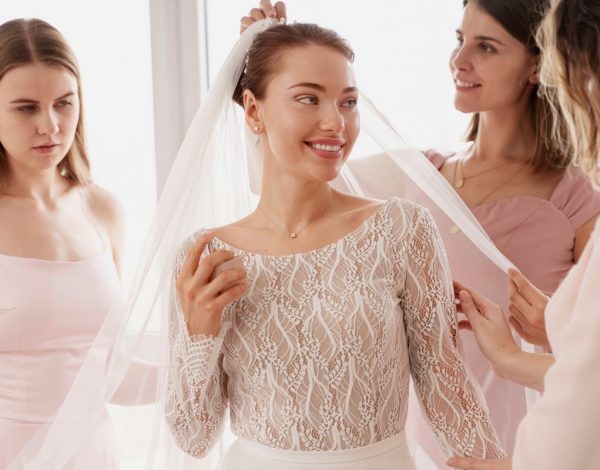 Κι όμως γίνεται! Πώς θα μείνει αναλλοίωτο το bridal μακιγιάζ