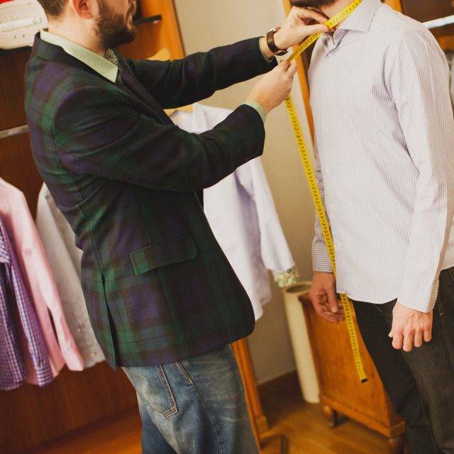 Mezoura.com : Πώς να γίνεις ο σχεδιαστής του δικού σου groom πουκαμίσου