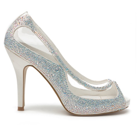 These shoes are made for… wedding!  By #MIGATO.