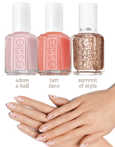 Dress Your Bridal Nails Elegantly!