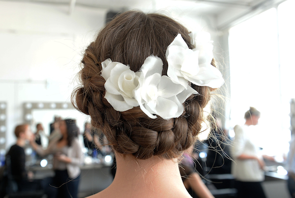 Bridal Hairstyle: Αποκλειστικά στο Yes I Do το ιδανικό νυφικό χτένισμα και πως να το αποκτήσεις! #Moroccanoil