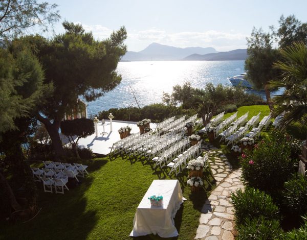 SUMMER TREASURES: Κρουαζιέρα στους 7 top wedding destinations της Ελλάδας! Xenia Poros Image