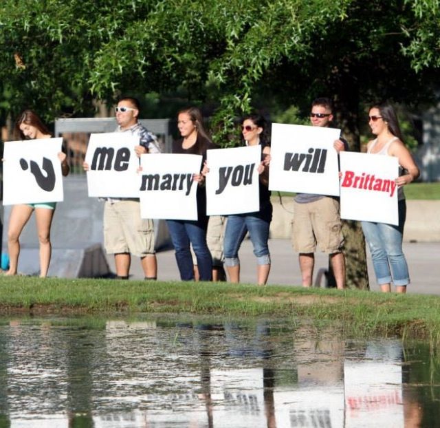 Αγόρια σε σας μιλάμε! 11 λάθος τρόποι να κάνεις πρόταση γάμου!