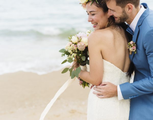 Destination weddings: 5 αλήθειες για τον γάμο σε νησί που δεν θα διαβάσεις πουθενά αλλού!