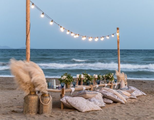 Γαλάζια Ακτή: Εδώ θα κάνετε το πιο φανταστικό summer wedding party - μια ανάσα από την Αθήνα!