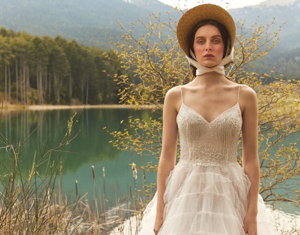 Mairi Mparola | Νεραϊδένια, haute couture νυφικά, μοναδικά σαν το δακτυλικό σας αποτύπωμα