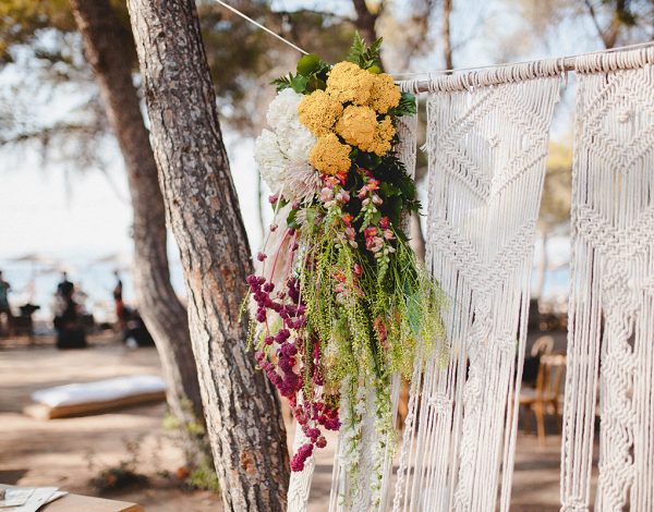 Αθάνατο ελληνικό καλοκαίρι: Πώς θα κάνεις τον γάμο σου να μοιάζει βγαλμένος από νησί