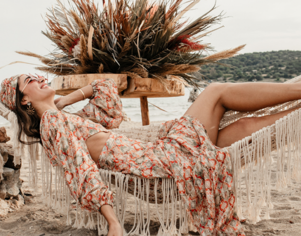 Τα πιο boho ρούχα του καλοκαιριού έχουν όνομα: MYA x PRLVC Limited Collections!