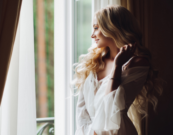 Happy bride: Πώς θα φροντίσεις την ψυχική υγεία σου ενώ οργανώνεις τον γάμο σου