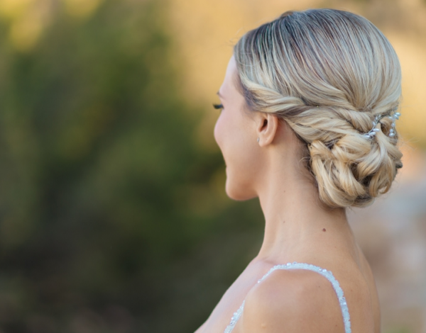 Η βίβλος του bridal hairstyle από την Εύη Πατσιατζή!