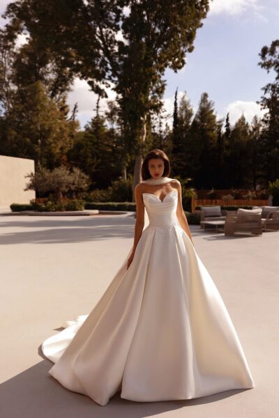 Οι top τάσεις στα νυφικά για το 2026 μέσα από τις συλλογές του οίκου Demetrios