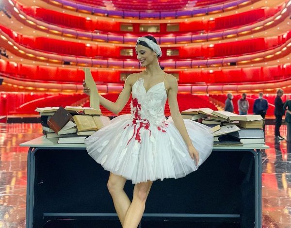 Ελεάνα Ανδρεούδη: H διεθνής prima ballerina με υπέροχο νυφικό Atelier Loukia!