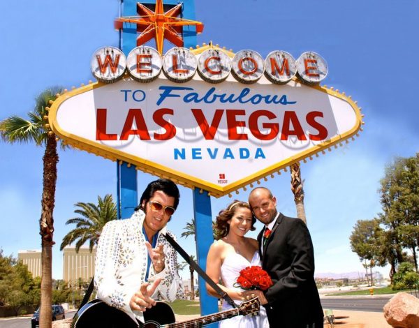 It’s now or never! Tέλος ο Elvis από τους γάμους του Las Vegas;