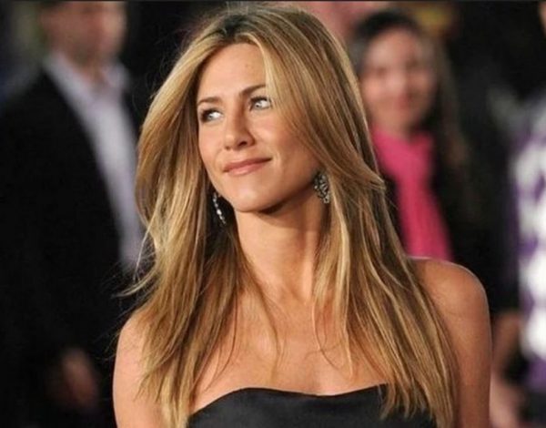 It's happening! Ποιος είναι ο διάσημος νέος σύντροφος της Jennifer Aniston;
