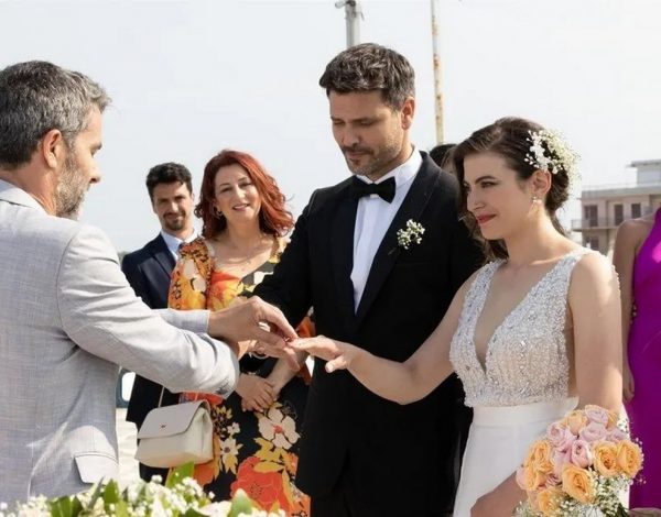 Παγιδευμένοι | Ο Δημήτρης και η Άννα επιτέλους παντρεύτηκαν!