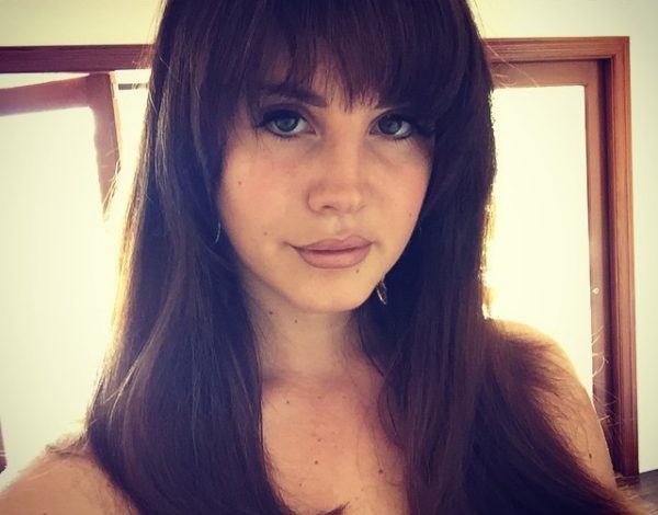 Single ξανά! Η Lana Del Rey χώρισε λίγους μήνες μετά τον αρραβώνα της