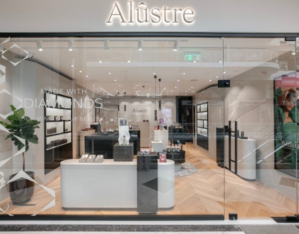 Το νέο κατάστημα Alûstre στη Γλυφάδα είναι η επιτομή της κομψότητας!
