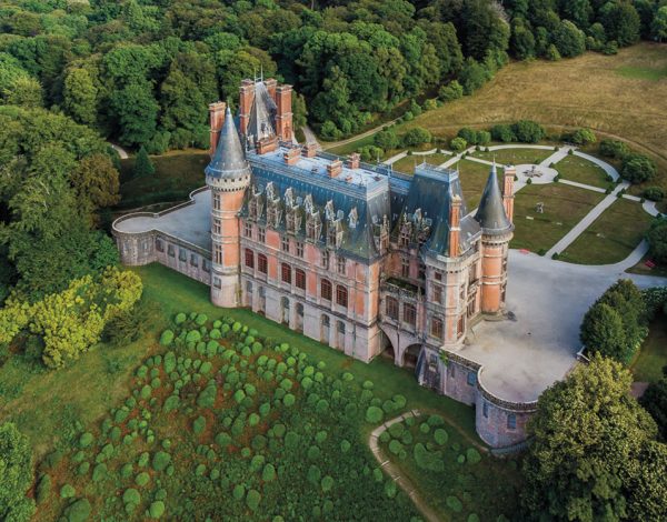 6 παραμυθένια παλάτια για ονειρεμένες αποδράσεις στη γαλλική εξοχή