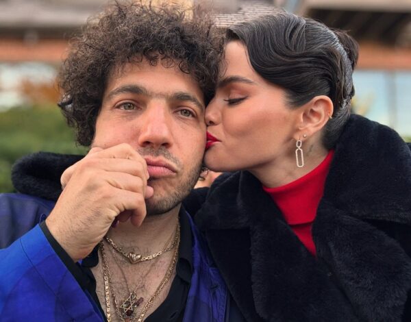 Η Selena Gomez για bachelorette στο Μεξικό την ώρα που ο Benny Blanco το ζει στο Las Vegas