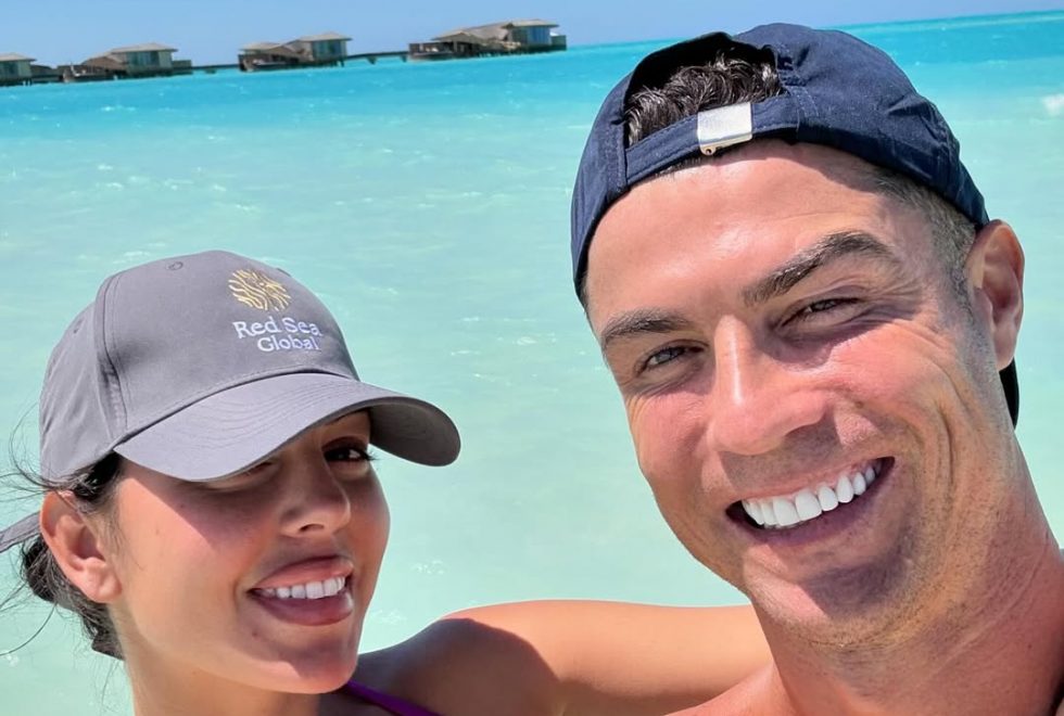 It's happening! Ο Ronaldo έκανε πρόταση γάμου στην Georgina Rodríguez!