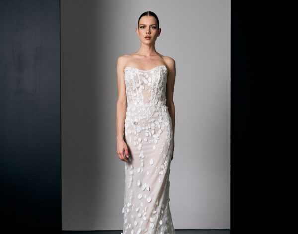 Atelier Costantino | 9 strapless νυφικά για σαγηνευτικές bridal εμφανίσεις
