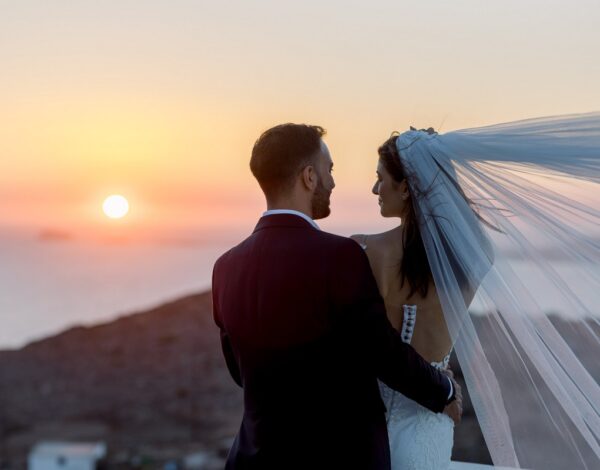 True Story by Nikos Tselios Photography | Αθηνά & Μανώλης: Παραδοσιακός γάμος & after-wedding shooting στην Κάσο