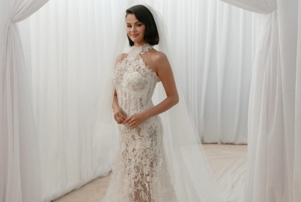 Selena Gomez | Το γαμήλιο άλμπουμ της αποκάλυψε 3 νυφικά & μία λεπτομέρεια-φόρο τιμής στον Benny Blanco