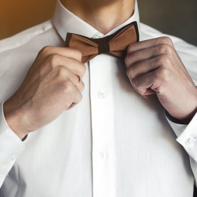 groom morning preparing