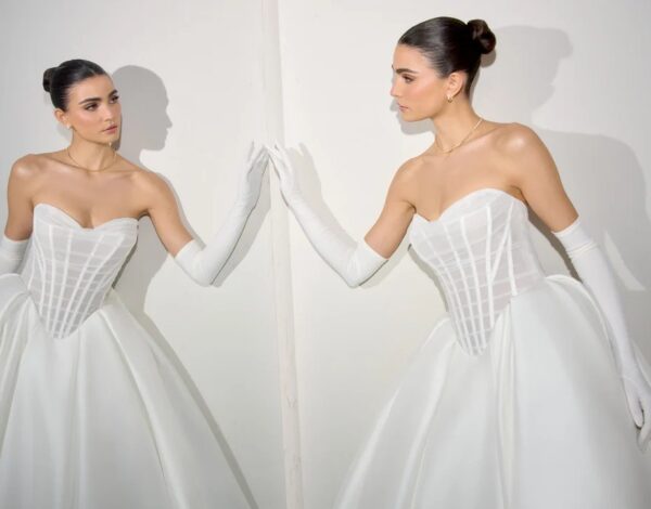 Μόλις δέχθηκες πρόταση γάμου; Ανακάλυψε το νυφικό των ονείρων σου στις νέες συλλογές SS '26 του οίκου Justin Alexander