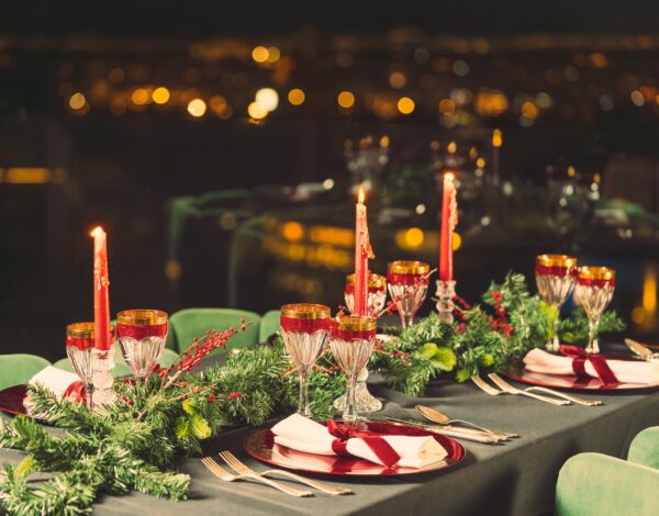 Ρομαντική πρόταση γάμου τα Χριστούγεννα; Το St. George Lycabettus Hotel είναι ο απόλυτος προορισμός!