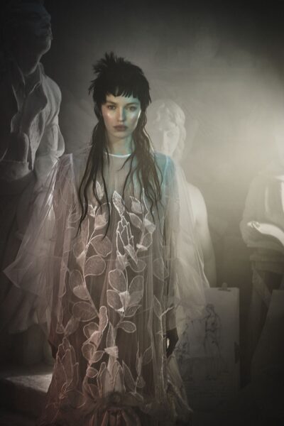 Made Bride by Antonea | Νέα συλλογή ECDYSIS για νύφες που θέλουν να «αγκαλιάσουν» μια νέα εκδοχή του εαυτού τους