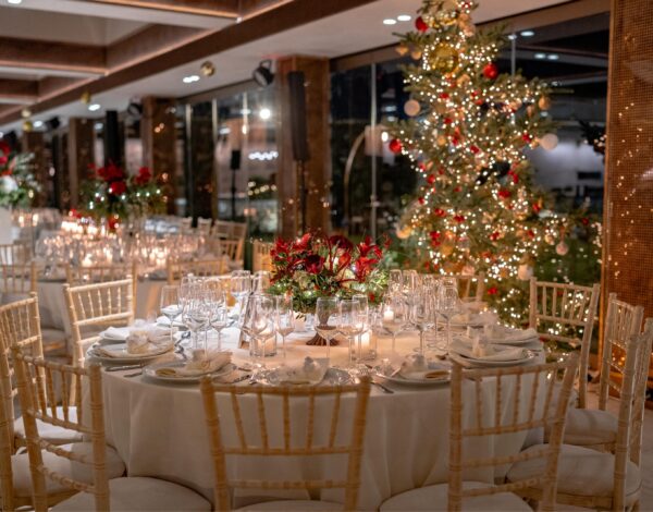 Ble Pavillon | Ένας cozy & chic γάμος στην καρδιά των Χριστουγέννων!