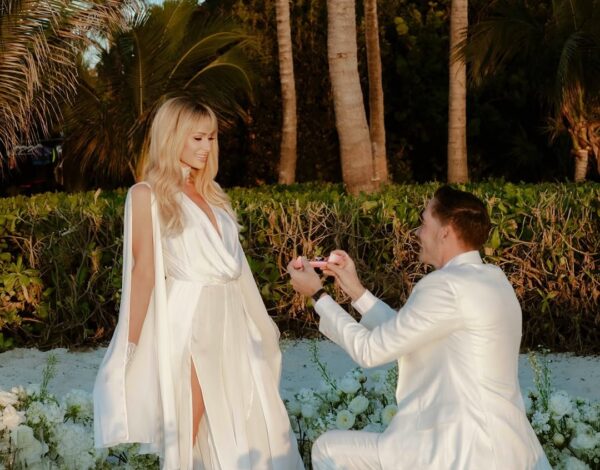 Paris Hilton | Είπε ξανά «I do» στον σύζυγό της πέντε χρόνια μετά τον γάμο τους
