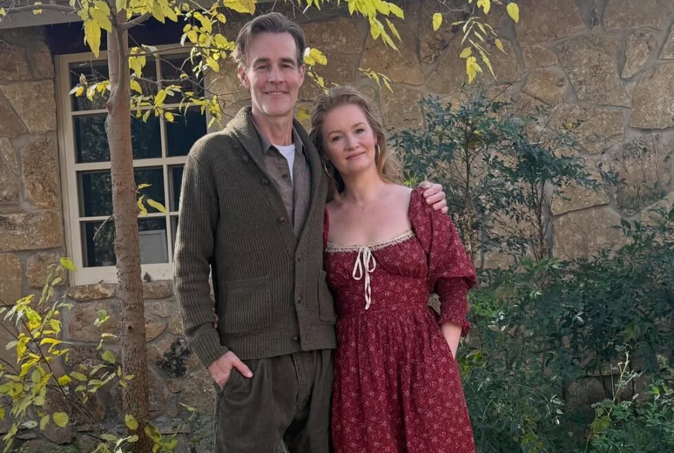 Ο James Van Der Beek και η σύζυγός του ανανέωσαν τους γαμήλιους όρκους τους λίγες ημέρες πριν από τον θάνατό του