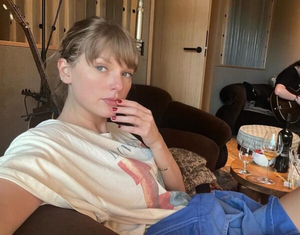 Taylor Swift | Το νυφικό της θα είναι εμπνευσμένο από το iconic bridal look της Elizabeth Taylor