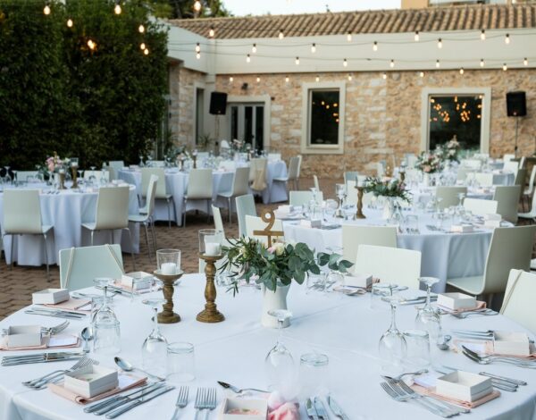 Μεσογειακή Αυλή | Ρομαντική, garden-style βάπτιση με άρωμα Τοσκάνης