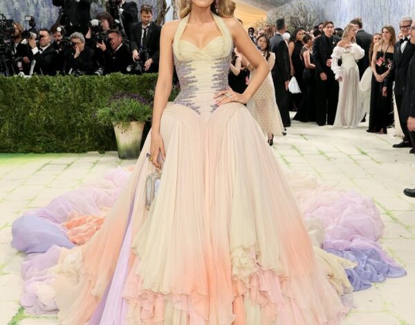 Pastels are back... και η εμφάνιση της Blake Lively στο Met Gala 2026 είναι η απόδειξη!