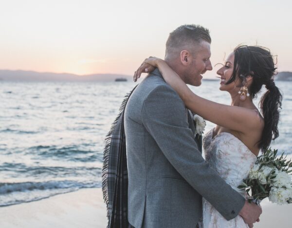 Ammos Weddings & Events | Καλοκαιρινός γάμος με σκωτσέζικες επιρροές στο όμορφο νησί της Νάξου