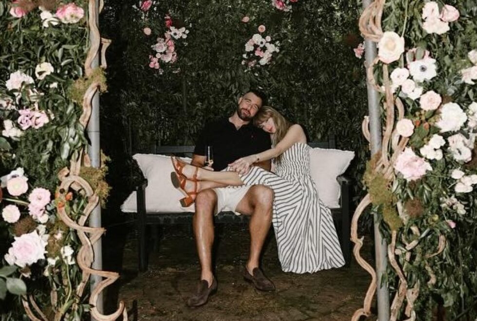Ο Travis Kelce αποκάλυψε άγνωστες λεπτομέρειες για τον γάμο του με την Taylor Swift